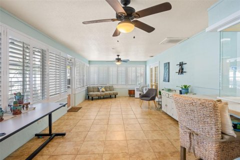 House in Bartow, Florida 3 bedrooms, 239.97 sq.m. № 1767892 - photo 25