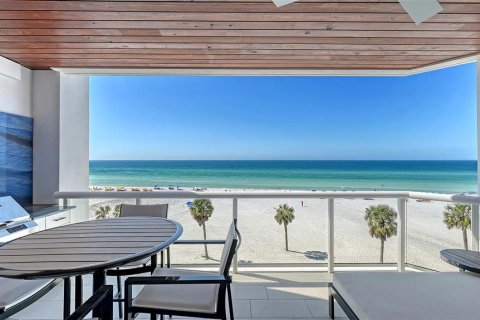 Condo in Sarasota, Florida, 4 bedrooms  № 1532723 - photo 17