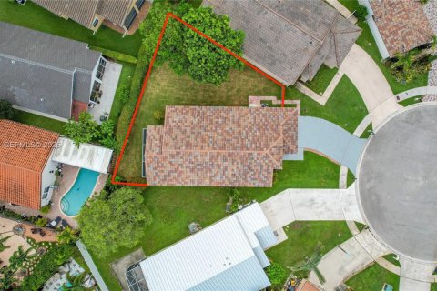 House in Wellington, Florida 3 bedrooms, 141.95 sq.m. № 2008120 - photo 29