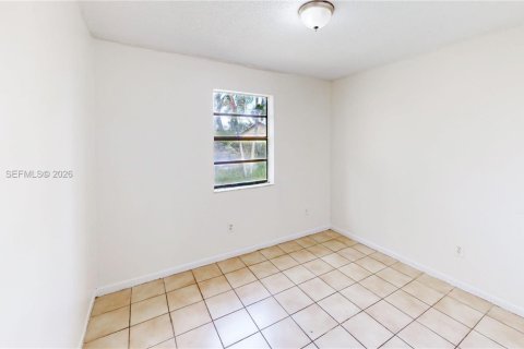 Купить виллу или дом в Хомстед, Флорида 4 спальни, 135.82м2, № 2043514 - фото 20