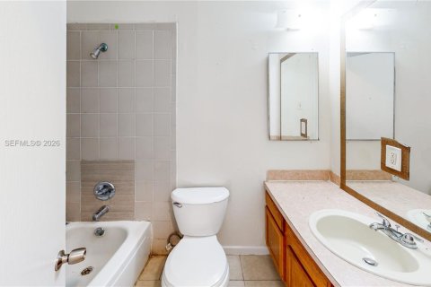 Купить виллу или дом в Хомстед, Флорида 4 спальни, 135.82м2, № 2043514 - фото 28