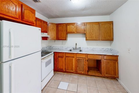 Купить виллу или дом в Хомстед, Флорида 4 спальни, 135.82м2, № 2043514 - фото 6