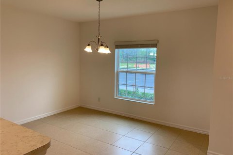 Townhouse in Davenport, Florida 3 bedrooms, 149.2 sq.m. № 1913488 - photo 3