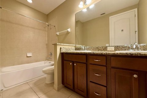 Touwnhouse à louer à Orlando, Floride: 4 chambres, 174.01 m2 № 1901677 - photo 19