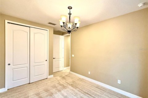 Touwnhouse à louer à Orlando, Floride: 4 chambres, 174.01 m2 № 1901677 - photo 25