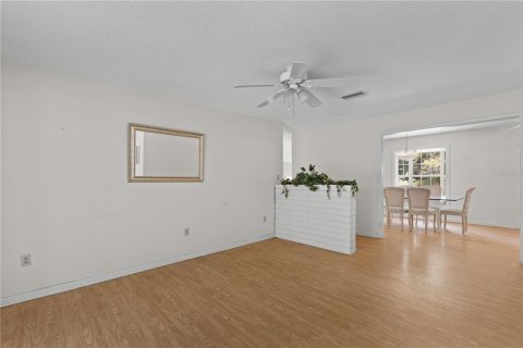 Casa en venta en Williston, Florida, 3 dormitorios, 138.24 m2 № 2210343 - foto 15