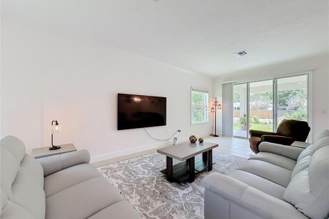 Casa en venta en Palm Bay, Florida, 4 dormitorios, 229.56 m2 № 2223653 - foto 12