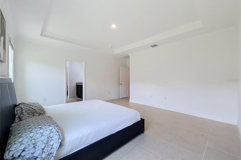 Casa en venta en Palm Bay, Florida, 4 dormitorios, 229.56 m2 № 2223653 - foto 29