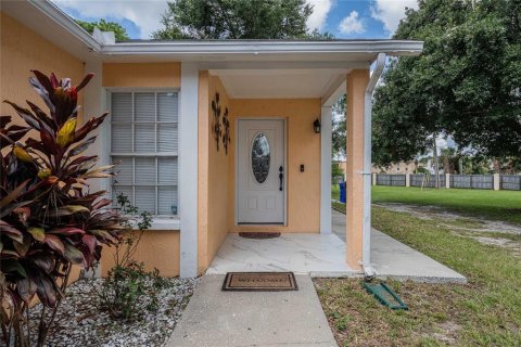Villa ou maison à vendre à Lakeland, Floride: 3 chambres, 106.93 m2 № 1827365 - photo 3