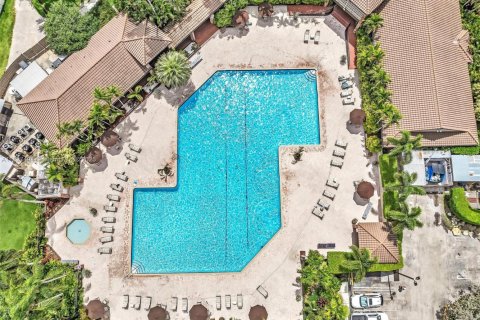 Villa ou maison à vendre à Cooper City, Floride: 4 chambres, 237.09 m2 № 1940849 - photo 3