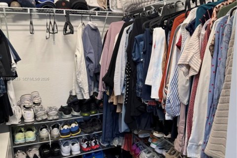 Adosado en alquiler en Homestead, Florida, 3 dormitorios, 123.37 m2 № 2027681 - foto 13