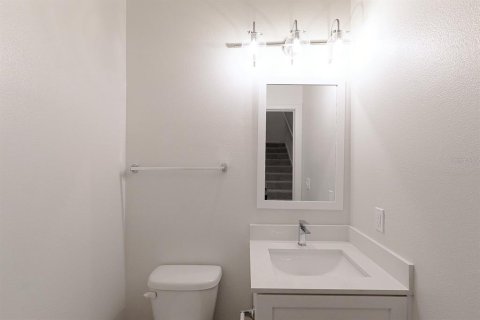Townhouse in Sarasota, Florida 2 bedrooms, 138.7 sq.m. № 1634392 - photo 29