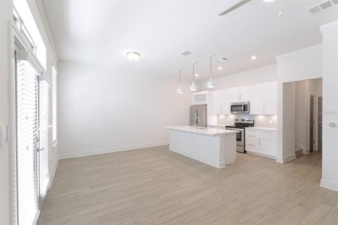 Townhouse in Sarasota, Florida 2 bedrooms, 138.7 sq.m. № 1634392 - photo 10