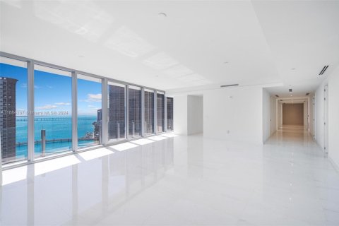 Купить кондоминиум в Майами, Флорида 5 спален, 367.99м2, № 1420201 - фото 6