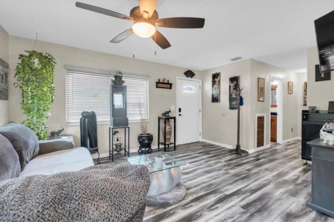 Casa en venta en Saint Petersburg, Florida, 2 dormitorios, 80.27 m2 № 2383823 - foto 6