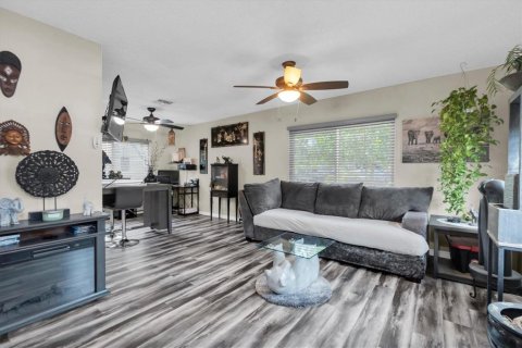 Casa en venta en Saint Petersburg, Florida, 2 dormitorios, 80.27 m2 № 2383823 - foto 8