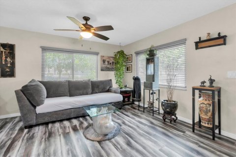 Casa en venta en Saint Petersburg, Florida, 2 dormitorios, 80.27 m2 № 2383823 - foto 7