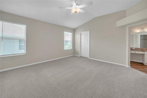 House in The Villages, Florida 3 bedrooms, 172.89 sq.m. № 1795064 - photo 21