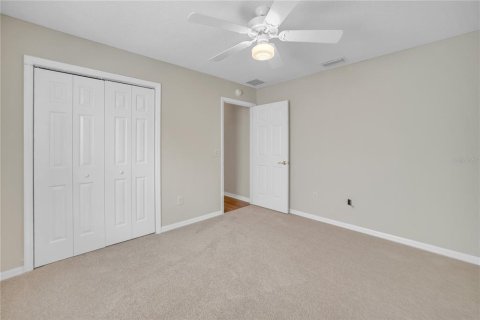 House in The Villages, Florida 3 bedrooms, 172.89 sq.m. № 1795064 - photo 29
