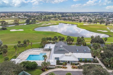 House in The Villages, Florida 3 bedrooms, 172.89 sq.m. № 1795064 - photo 7