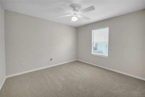 House in The Villages, Florida 3 bedrooms, 172.89 sq.m. № 1795064 - photo 27