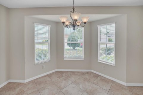 House in The Villages, Florida 3 bedrooms, 172.89 sq.m. № 1795064 - photo 14