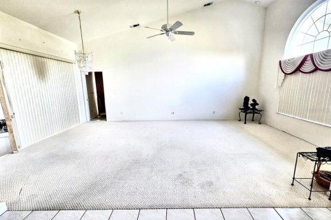 House in Lecanto, Florida 4 bedrooms, 193.24 sq.m. № 2205412 - photo 11