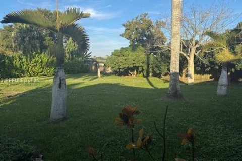 Casa en venta en Homestead, Florida, 3 dormitorios, 182.83 m2 № 1988537 - foto 7