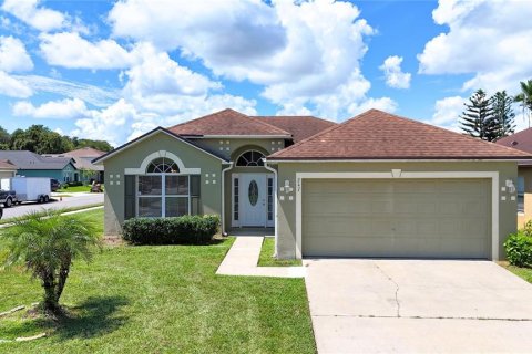 House in Sanford, Florida 3 bedrooms, 150.22 sq.m. № 2355922