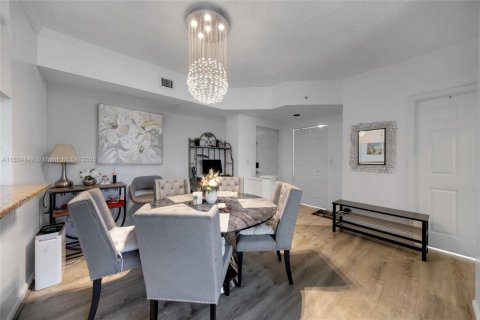 Condo in Sunny Isles Beach, Florida, 2 bedrooms  № 1817660 - photo 21