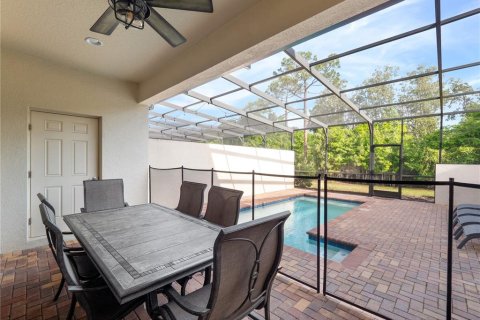 Townhouse in Kissimmee, Florida 4 bedrooms, 195.28 sq.m. № 2166031 - photo 25