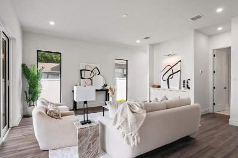 Villa ou maison à vendre à Orlando, Floride: 3 chambres, 274.06 m2 № 2314693 - photo 22