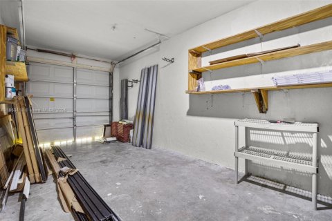 Снять в аренду таунхаус в Флорида-Сити, Флорида 3 спальни, 141.86м2, № 1857369 - фото 23