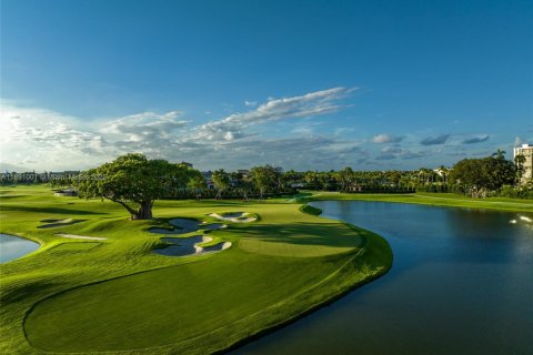 Copropriété à vendre à Hallandale Beach, Floride: 1 chambre, 115.38 m2 № 1944101 - photo 22