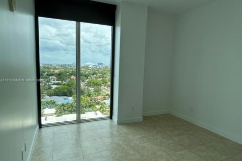 Condo in Miami, Florida, 2 bedrooms  № 1968264 - photo 20