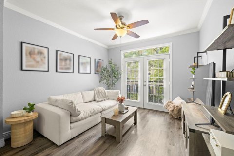 Condo in Tampa, Florida, 1 bedroom  № 1630510 - photo 3