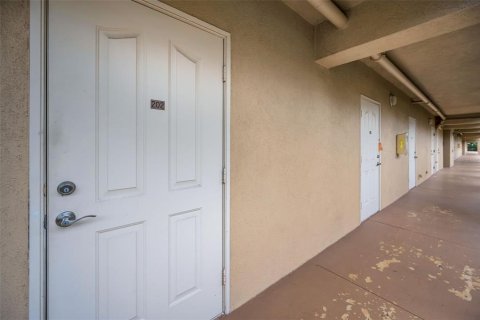 Copropriété à louer à Clearwater, Floride: 2 chambres, 157.93 m2 № 2101737 - photo 25