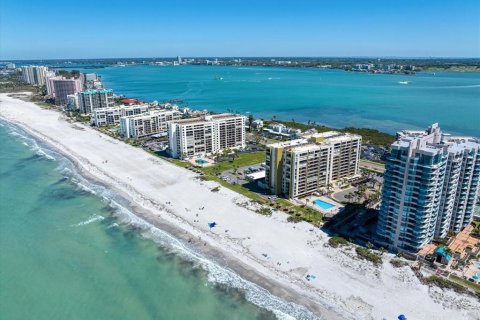 Condominio en venta en Clearwater, Florida, 2 dormitorios, 150.41 m2 № 1578295 - foto 1