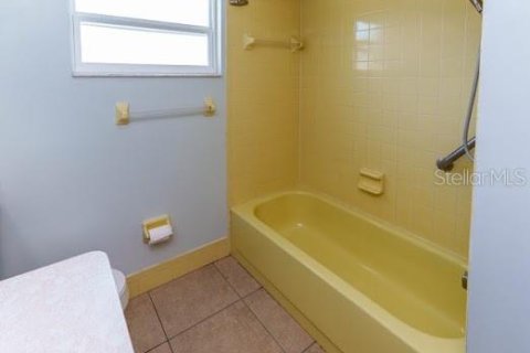 Villa ou maison à vendre à New Port Richey, Floride: 2 chambres, 139.91 m2 № 2431929 - photo 18