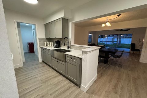 Casa en venta en Port Charlotte, Florida, 3 dormitorios, 149.57 m2 № 1360160 - foto 4