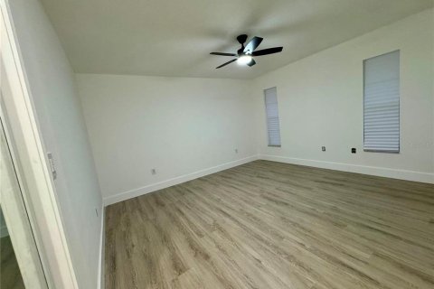 Casa en venta en Port Charlotte, Florida, 3 dormitorios, 149.57 m2 № 1360160 - foto 13