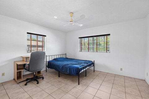 Casa en venta en Boca Raton, Florida, 6 dormitorios, 239.32 m2 № 2254871 - foto 16