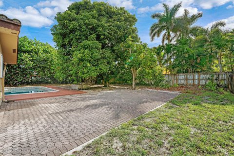 Casa en venta en Boca Raton, Florida, 6 dormitorios, 239.32 m2 № 2254871 - foto 24