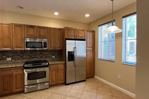 Condominio en alquiler en Sunrise, Florida, 2 dormitorios, 165.46 m2 № 2030985 - foto 7