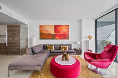 Купить кондоминиум в Майами, Флорида 2 спальни, 102.56м2, № 1988726 - фото 10