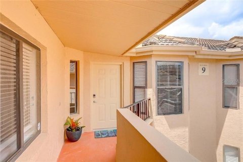 Condominio en alquiler en Orlando, Florida, 2 dormitorios, 99.87 m2 № 2099704 - foto 2