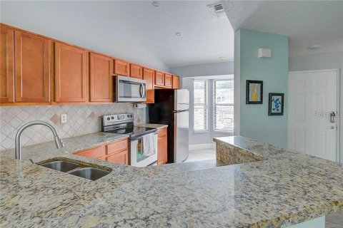 Condominio en alquiler en Orlando, Florida, 2 dormitorios, 99.87 m2 № 2099704 - foto 3