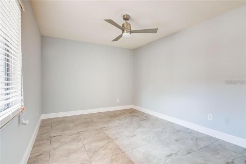 Condominio en alquiler en Orlando, Florida, 2 dormitorios, 99.87 m2 № 2099704 - foto 5