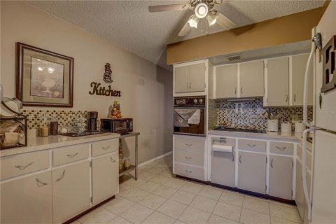 Condo in Clearwater, Florida, 2 bedrooms  № 1782541 - photo 17