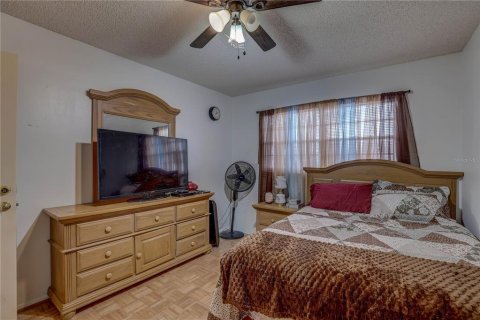 Condo in Clearwater, Florida, 2 bedrooms  № 1782541 - photo 27